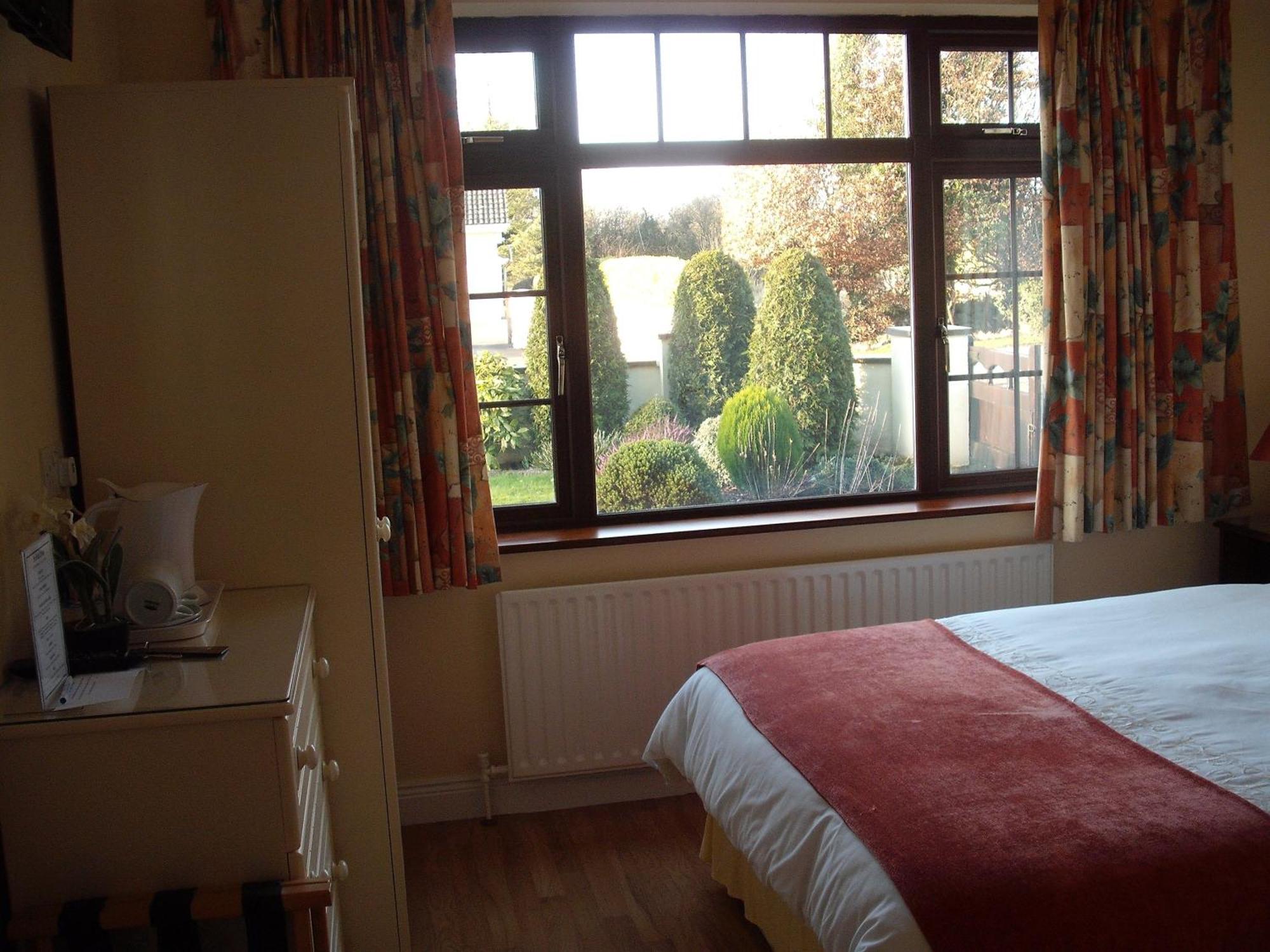 Maryville Bed And Breakfast Nenagh Kültér fotó